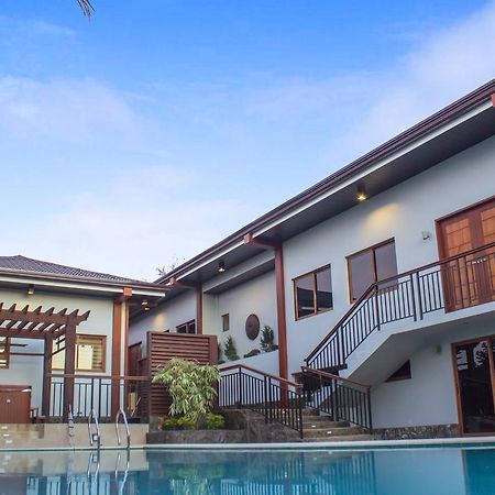 Zen Garden Bed & Breakfast Cavite Exterior foto