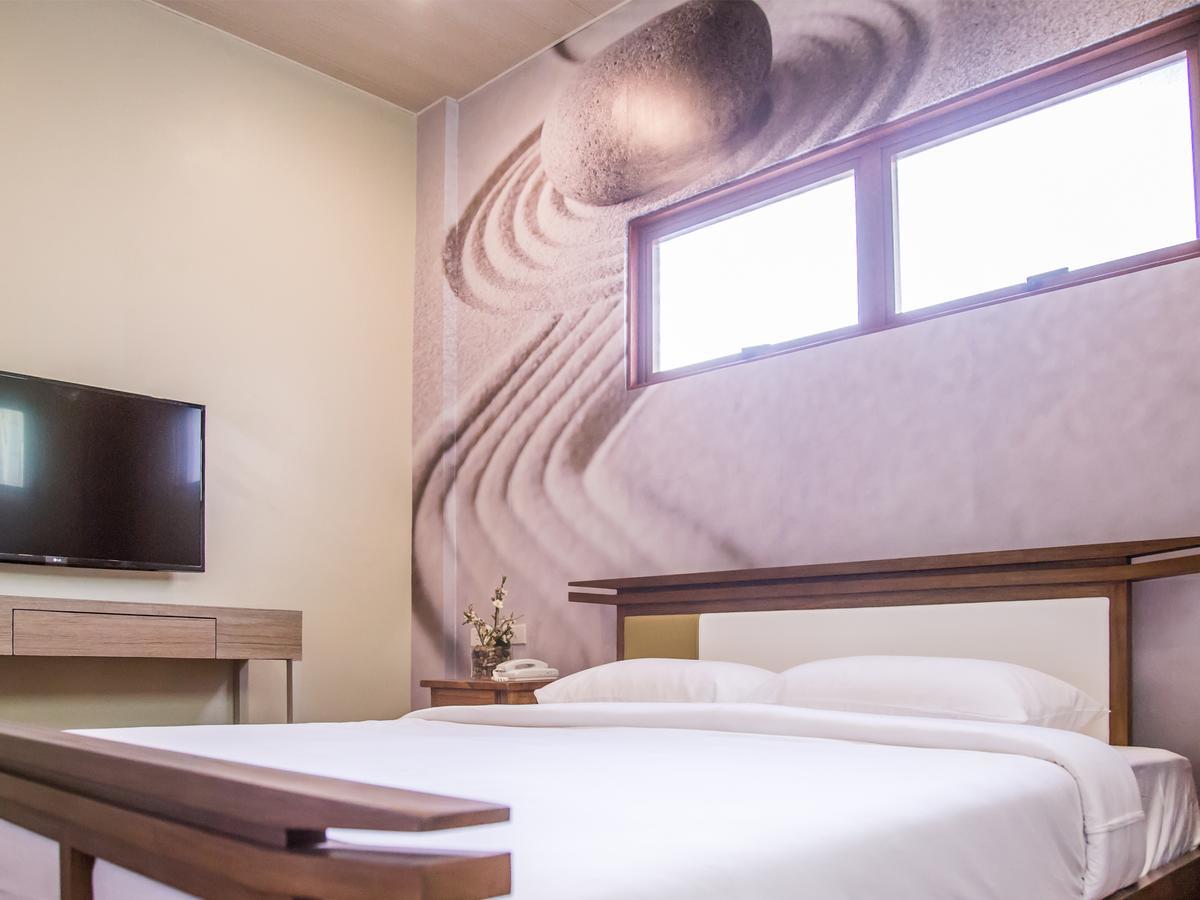 Zen Garden Bed & Breakfast Cavite Exterior foto